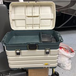 Plano 4 Drawer Tackle Box  New w/ Couple Lures