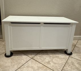 Pottery Barn ToyBox Storage Chest