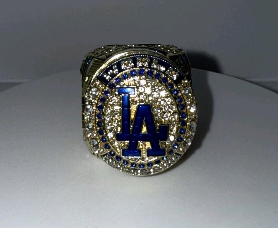 2025 Dodger Ring
