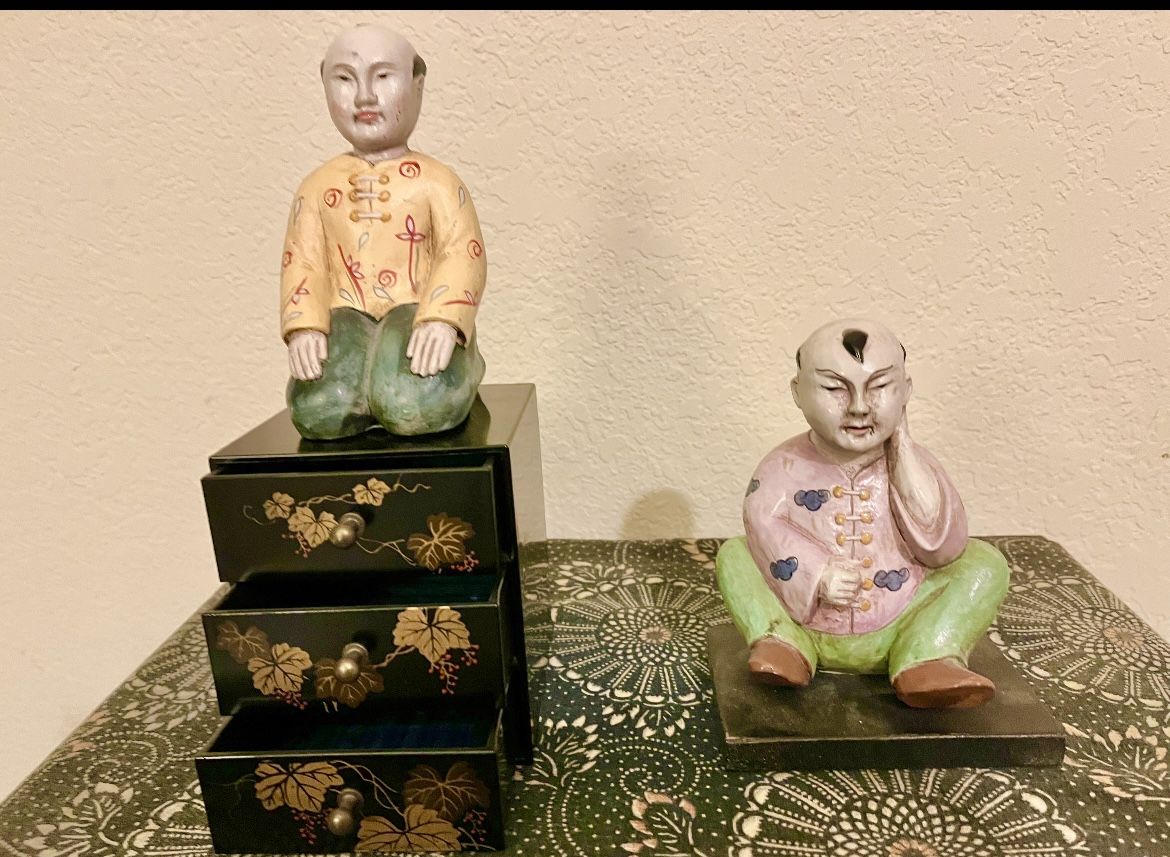 Figurines Asian Art- Chinese