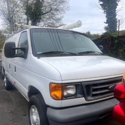 2007 Ford E-350