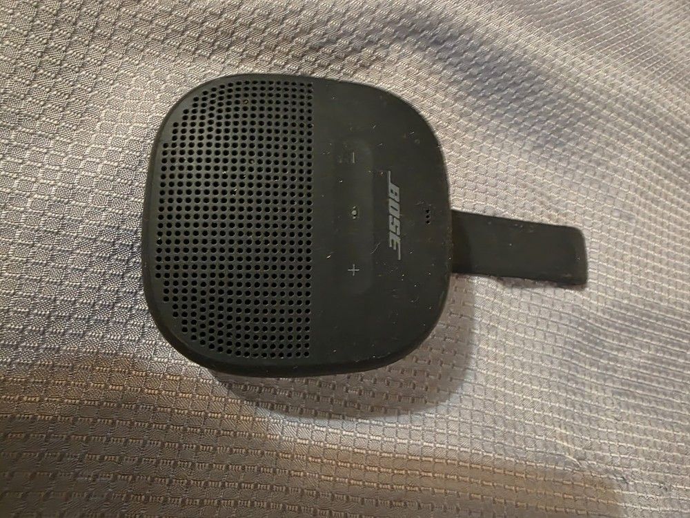 Bose Waterproof Speaker