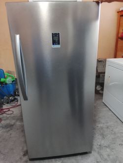 Freezer or fridge, can deliver