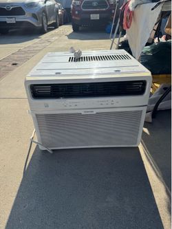 AC with remote