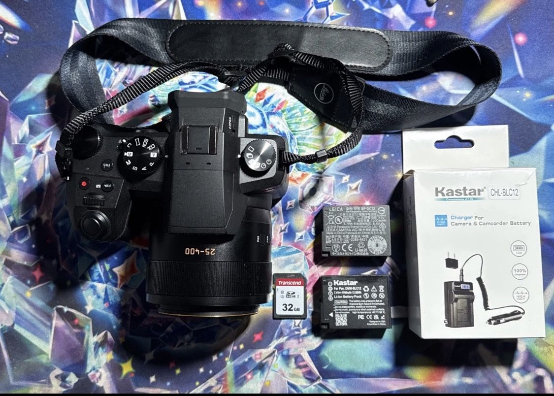 Leica V-Lux 5 (typ 7741) 20.1MP Super Zoom Digital Bridge Camera Body