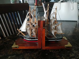 Ship Bookends
