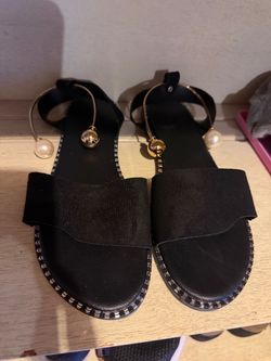 Flat sandel black size 40