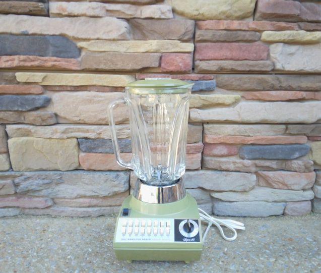 Vintage Hamilton Beach Super 16 Blender