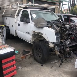 Parts 2005 Chevy 6.6 Duramax Engine Long Block With 226k Miles