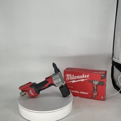Milwaukee M12 12-Volt Lithium-Ion Cordless Rivet Tool (Tool-Only)
