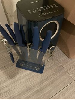 Furniture/ House Items