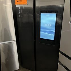 Samsung Black Stainless Steel Family Hub Refrigerator