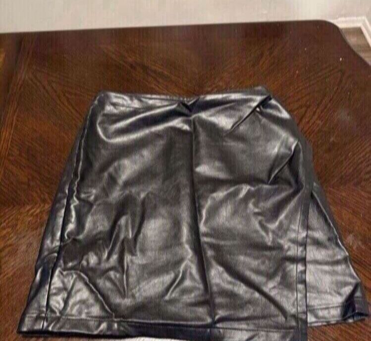 Cider Black Leather Skirt