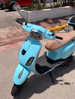 Italics AGE 50cc