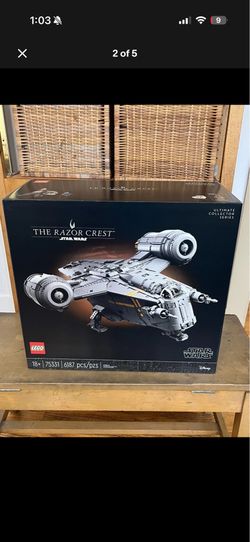 LEGO Star Wars: The UCS Razor Crest (75331) - SEALED & BRAND NEW