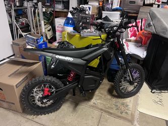 Cemoto Electric Dirt Bike