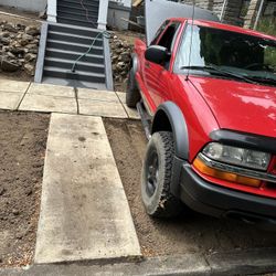 2000 Chevy S10 Bed Cover $300 Firm 