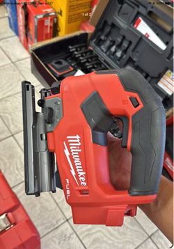 Milwaukee m18 fuel D-handle jigsaw tool only
