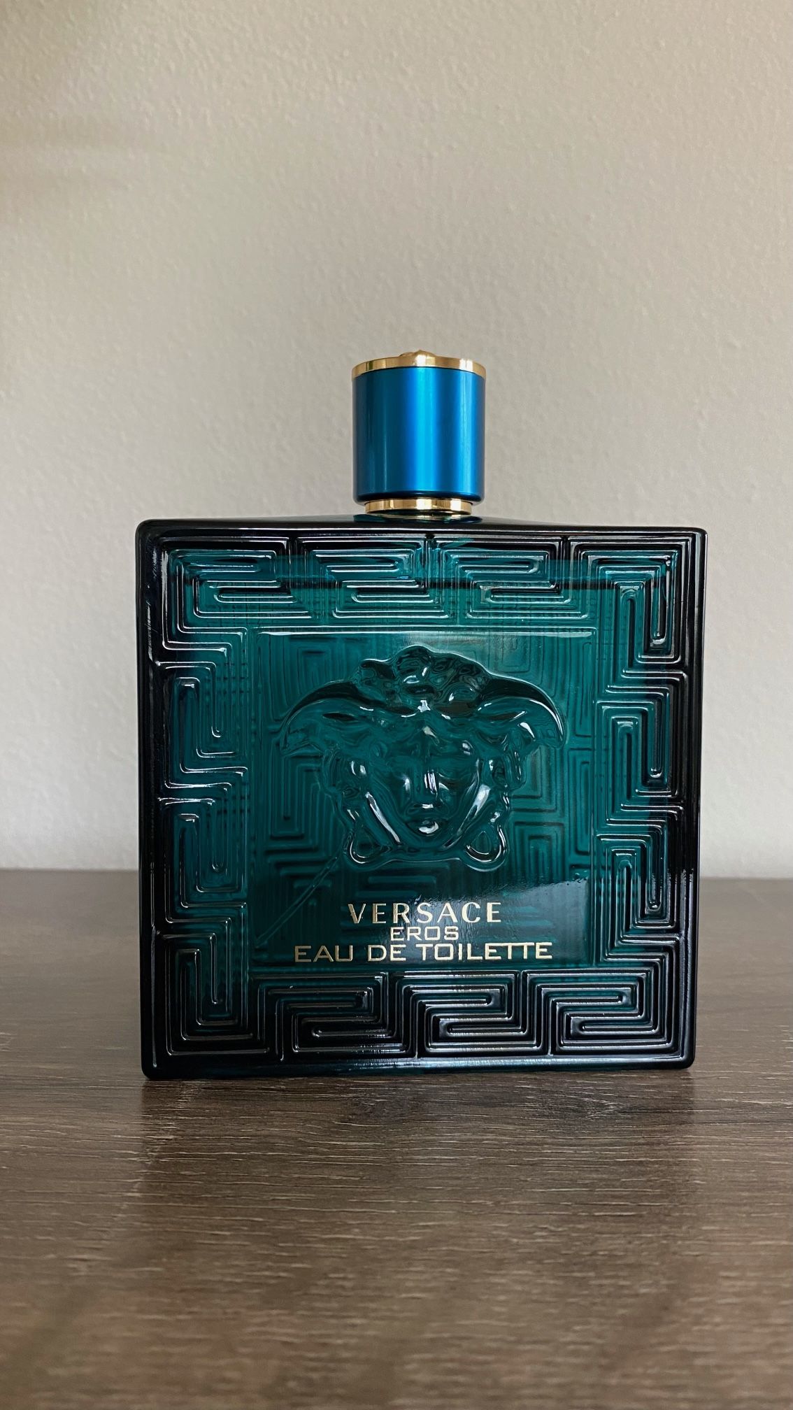 Versace Men's Perfume ( XL )