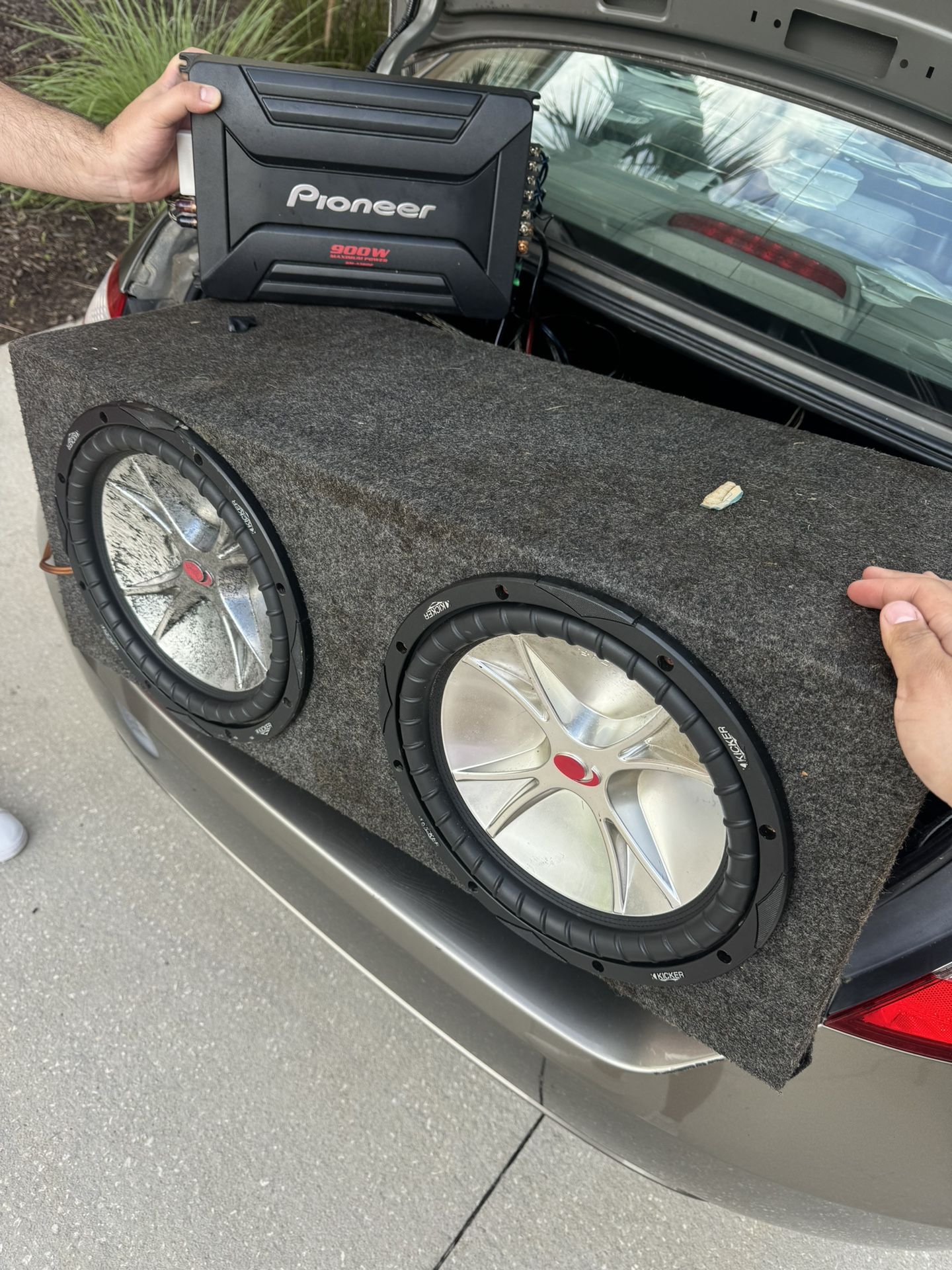 Kicker Subwoofer And Pioneer Amp 