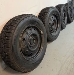 Nokian Hakkapeliitta 7 Studded Winter Tires & Rims