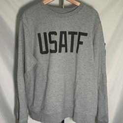 Nike USATF “Run To Glory” Logo Emblazoned Track Field Adult Size XL Sweatshirt
