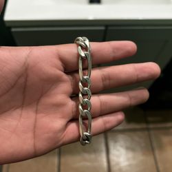 Silver chain and silver bracelet