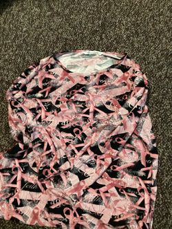 Peter Nygard Women’s Large Pink Ribbon Breast Cancer Awareness Top