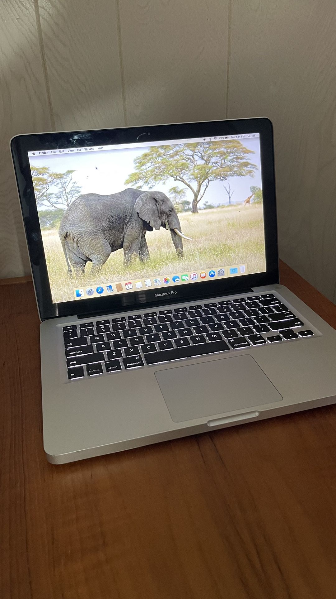Apple MacBook Pro 13” I5/8GB/256GB SSD $140