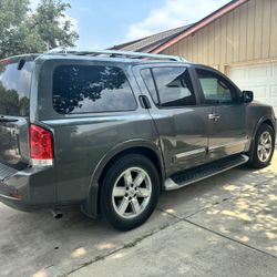 2012 Nissan Armada