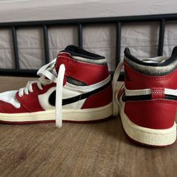 Kids Air Jordan 1