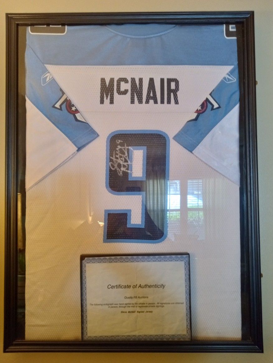 Steve McNair Sign Frame Jersey With Certificate Of Authenticity