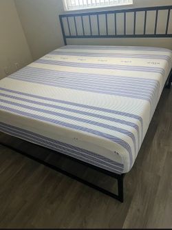 King Size Platform Bed Frame w/ Memory Foam Mattress