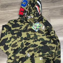 BAPE 1st CAMO FULLZIP HOODIE