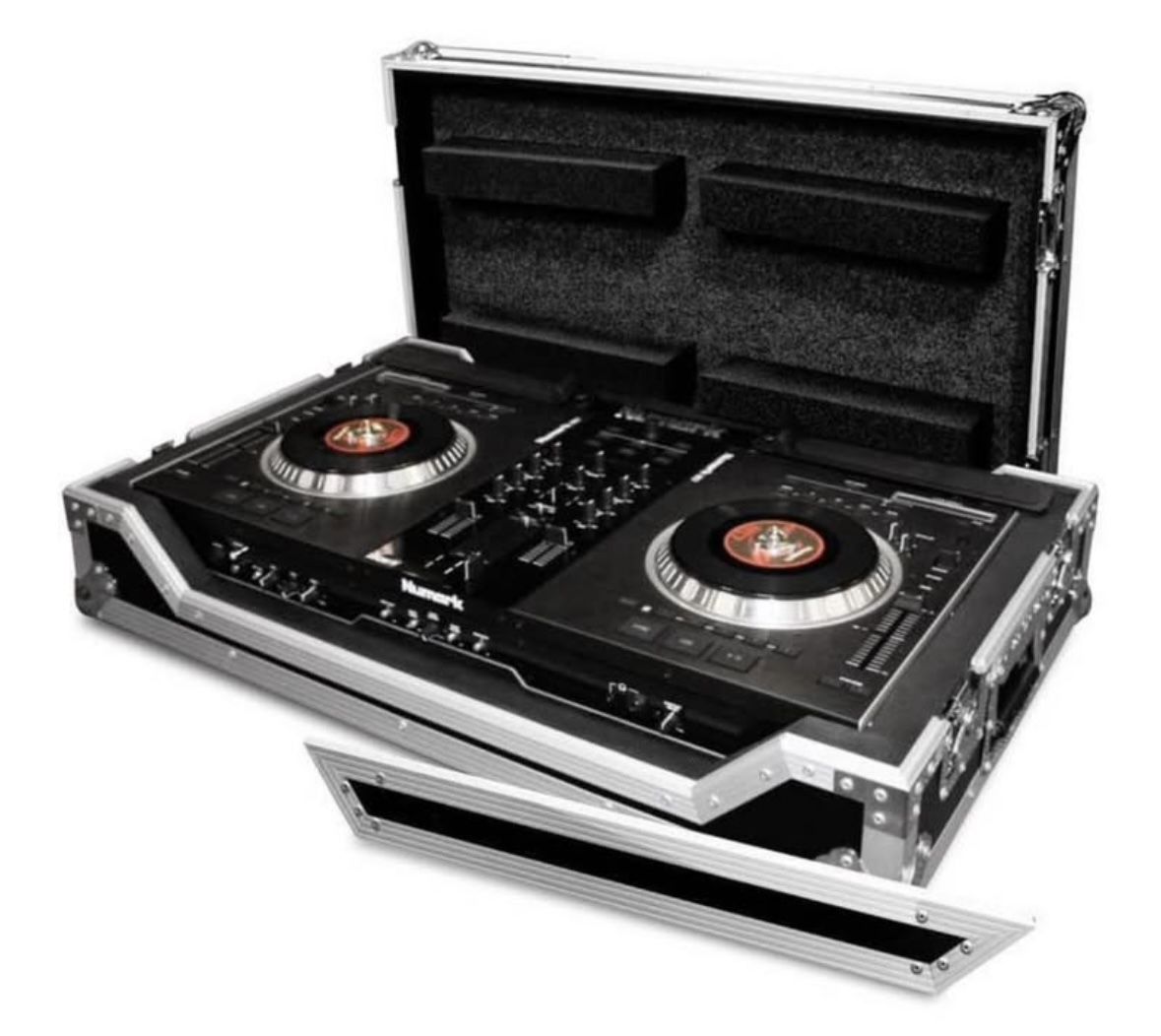DJ EQUIPMENT 