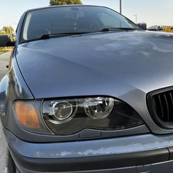 2004 BMW 330xi