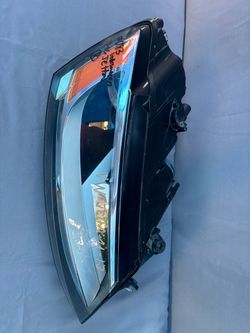 Volkswagen Jetta 2011-14 halogen headlight