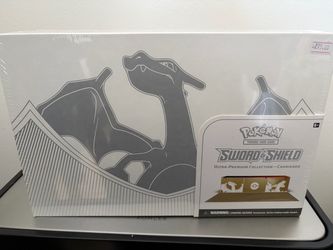 Pokémon TCG Sword and Shield Ultra Premium Collection UPC Charizard
