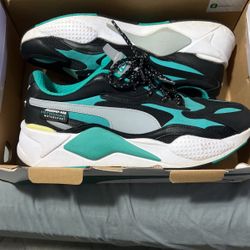 Puma Teal/Black/White Size 9