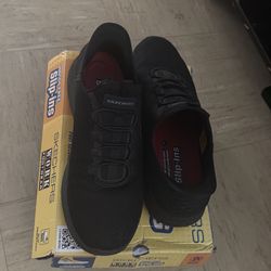 Sketchers work shoes slip ons