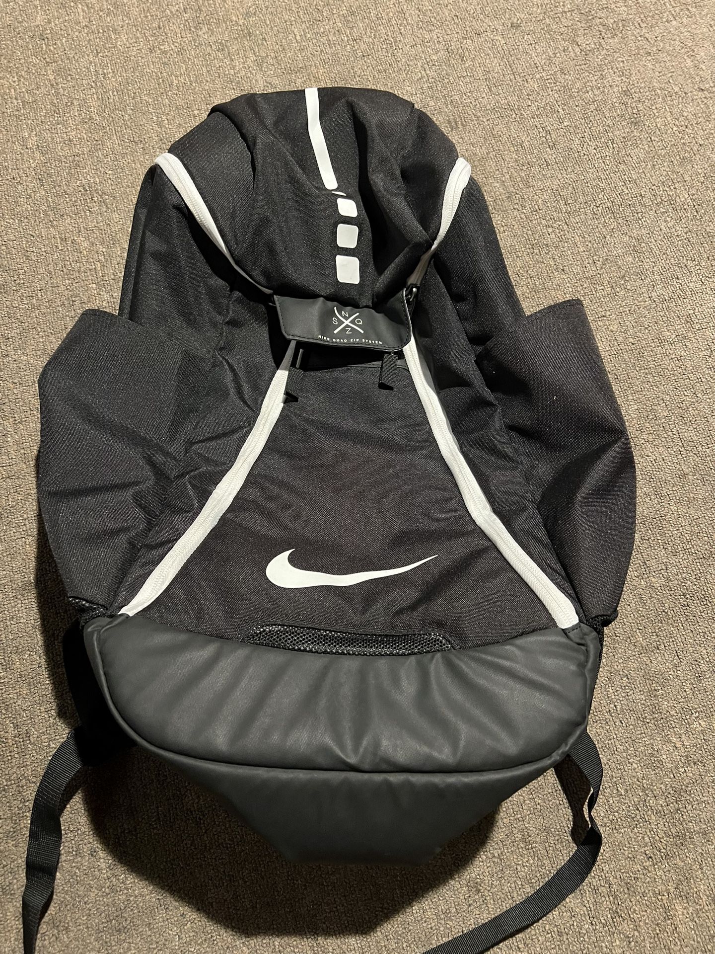 NikeHoops Elite Max Air Team 2.0 Backpack 'Black White