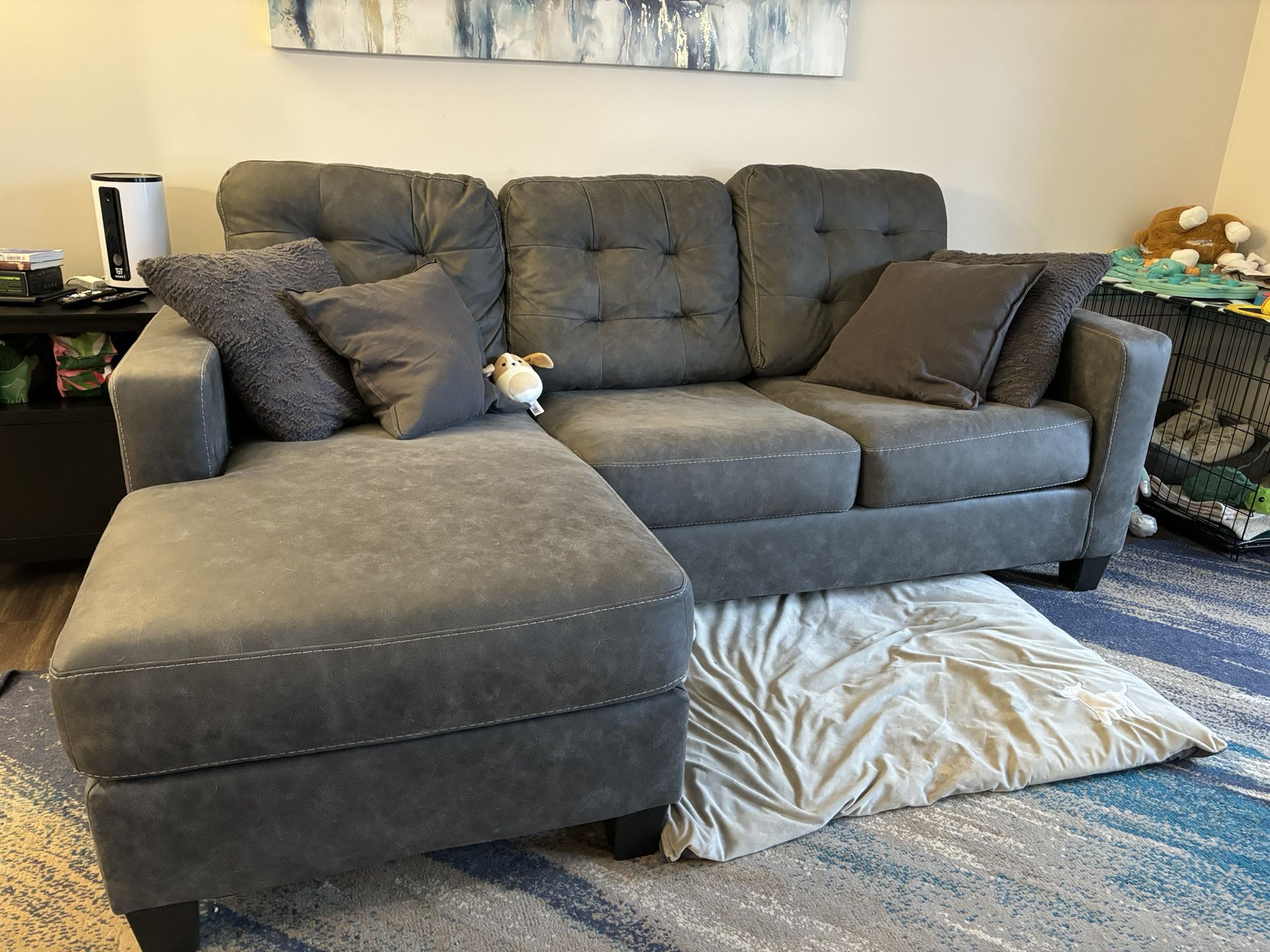 Couch, Dark Grey