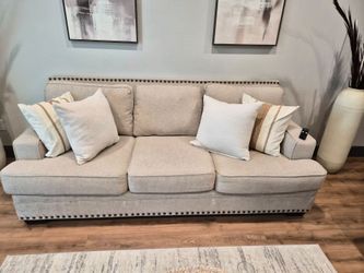 Couch & Loveseat