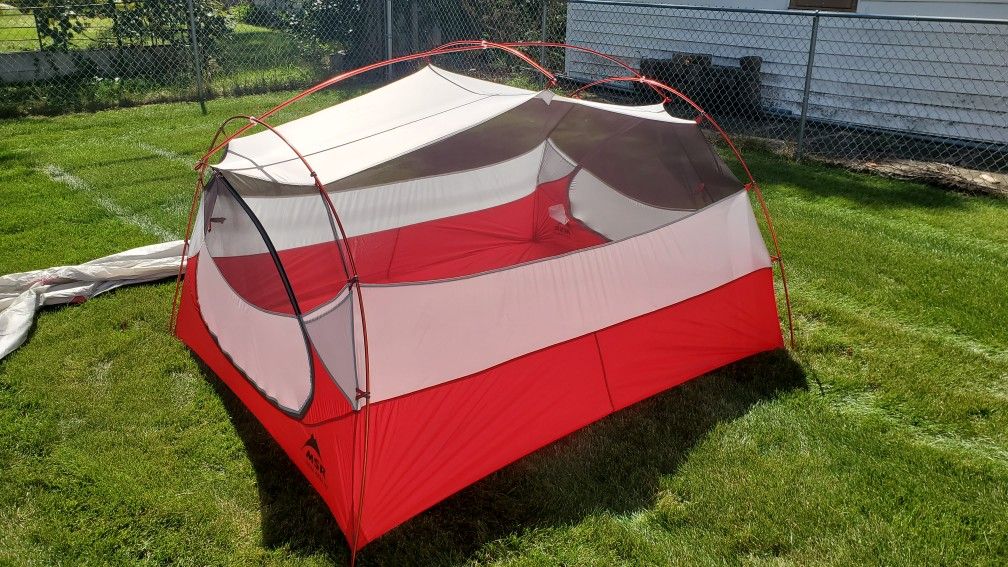 MSR Mutha Hubba 3 Person Backpacking Tent