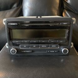 2015 VW Passat Radio