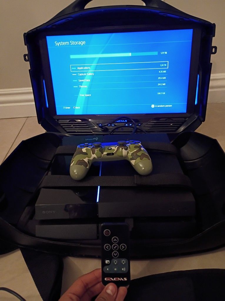 Gaems Case With 2 TB Ps4 Read Description