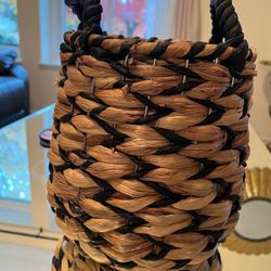 Zigzag Woven Water Hyacinth Basket