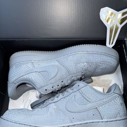KOBE AIR FORCE 1 LOW (Wolf Grey)