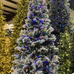 Christmas tree flocked 9ft 