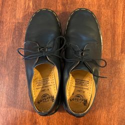 Dr. martens